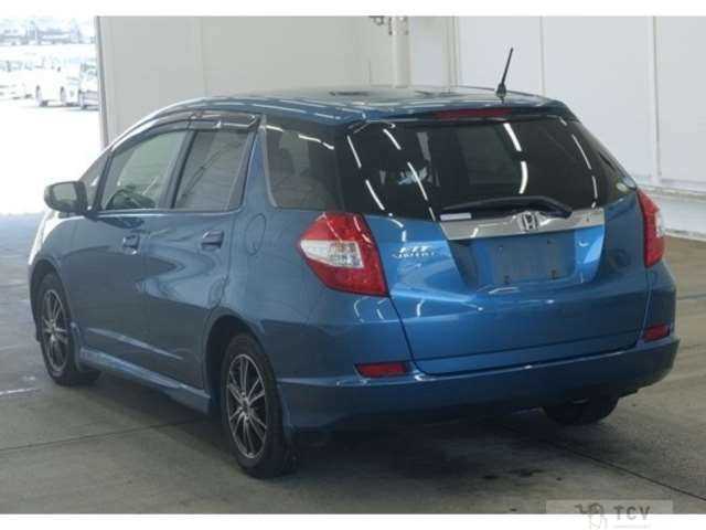 2011 Honda Fit shuttle