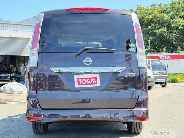 2013 Nissan Serena