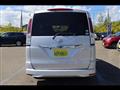 2011 Nissan Serena