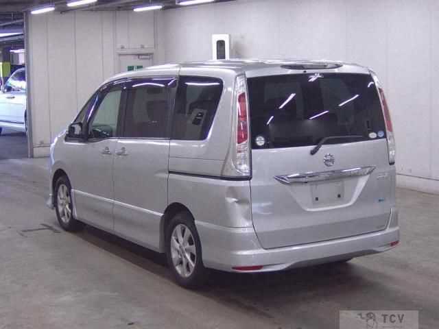 2012 Nissan Serena