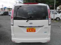 2011 Nissan Serena