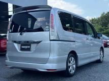 2011 Nissan Serena