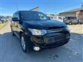 2013 Mitsubishi OUTLANDER PHEV