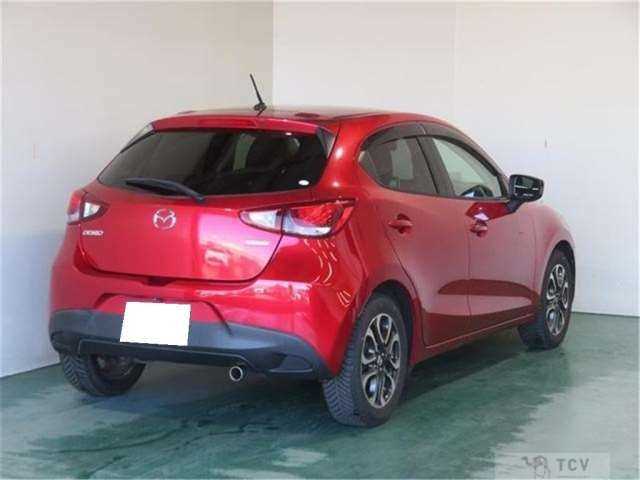 2015 Mazda Demio