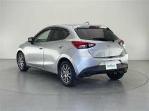 2016 Mazda Demio