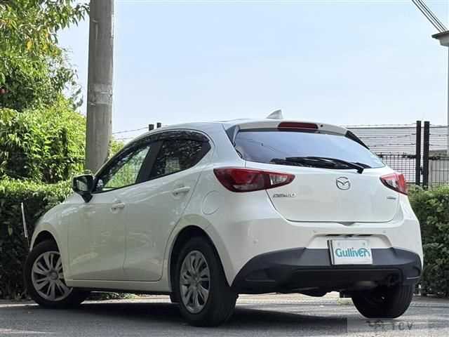 2018 Mazda Demio