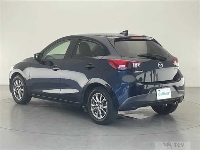 2017 Mazda Demio