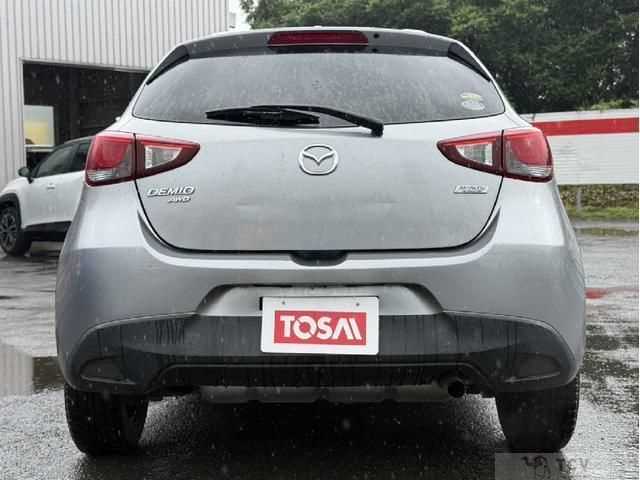 2015 Mazda Demio