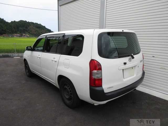 2016 Toyota Succeed Van