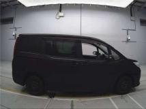 2014 Toyota Noah