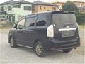 2013 Toyota Voxy
