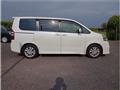 2010 Toyota Noah