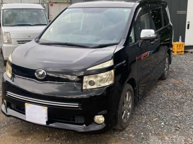2009 Toyota Voxy