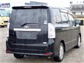 2009 Toyota Voxy