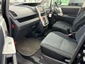 2012 Toyota Noah