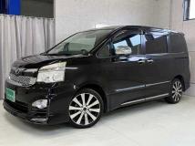 2013 Toyota Voxy