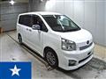 2013 Toyota Voxy
