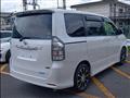 2010 Toyota Voxy