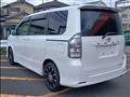 2010 Toyota Voxy