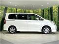 2013 Toyota Noah