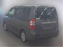 2012 Toyota Noah