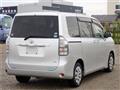 2011 Toyota Voxy
