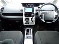 2011 Toyota Voxy
