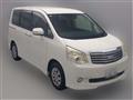 2012 Toyota Noah