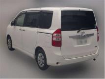 2012 Toyota Noah