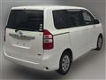 2013 Toyota Noah
