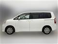 2013 Toyota Noah