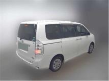 2012 Toyota Noah