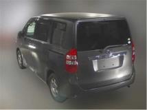 2013 Toyota Noah