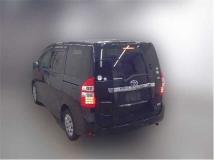 2013 Toyota Noah