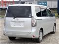 2007 Toyota Voxy