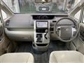 2010 Toyota Noah