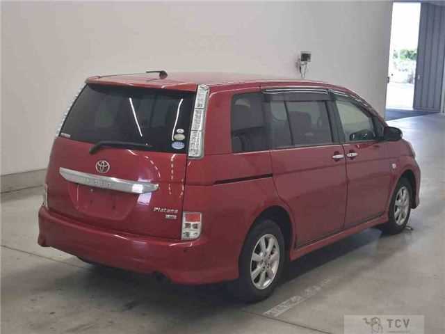 2012 Toyota Isis