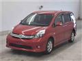 2012 Toyota Isis