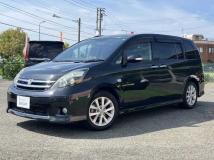 2011 Toyota Isis