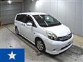2013 Toyota Isis