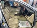 2013 Toyota Crown Majesta