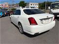 2011 Toyota Crown Majesta