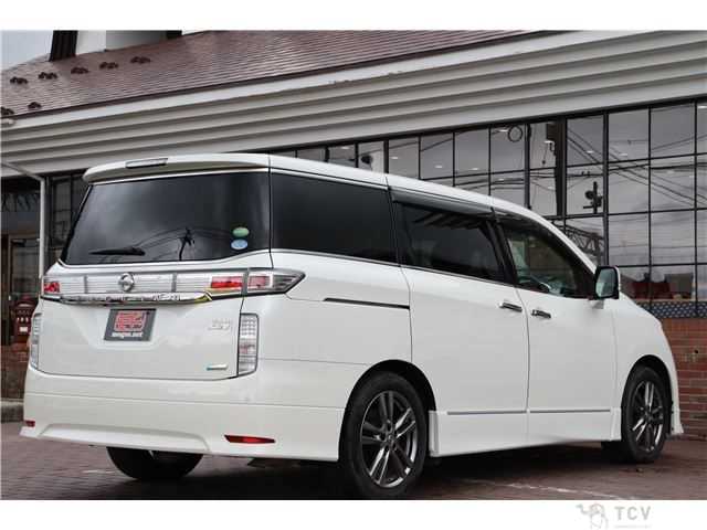 2012 Nissan Elgrand