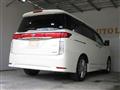 2013 Nissan Elgrand