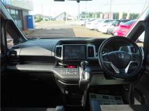 2013 Honda Step WGN