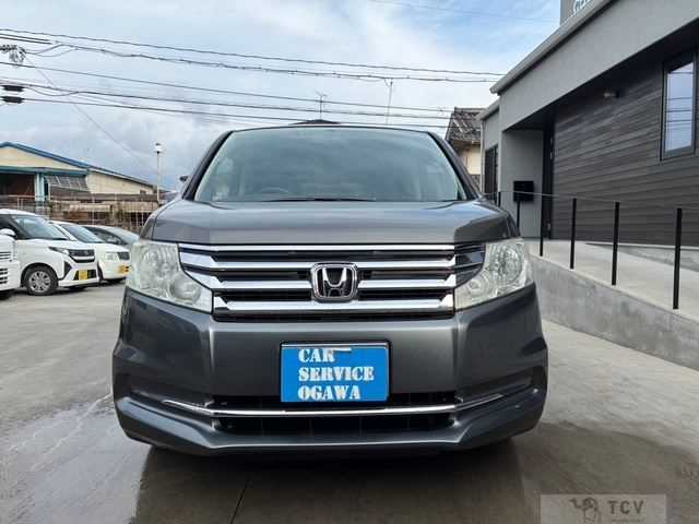 2013 Honda Step WGN