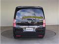 2013 Honda Step WGN