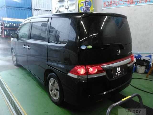 2005 Honda Step WGN