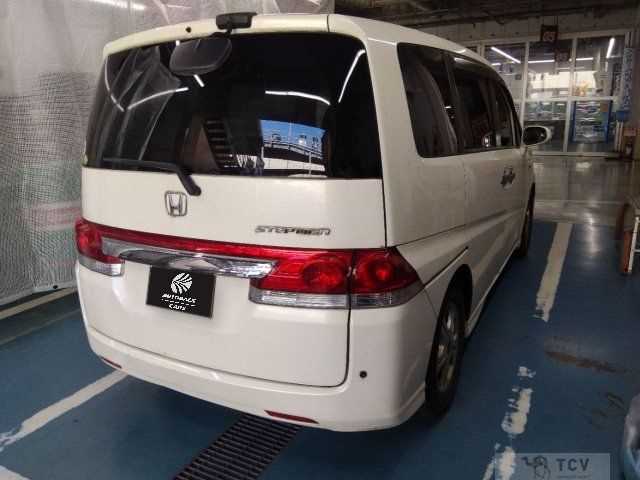 2005 Honda Step WGN
