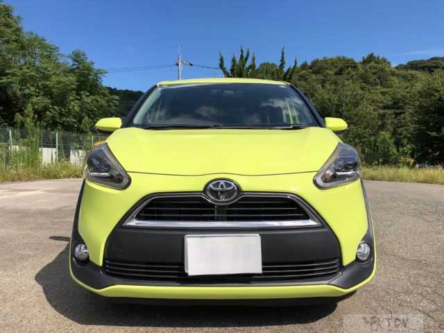 2016 Toyota Sienta